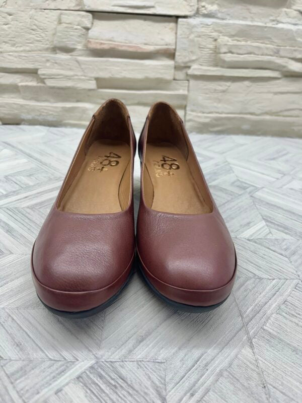 bailarina-color-vino