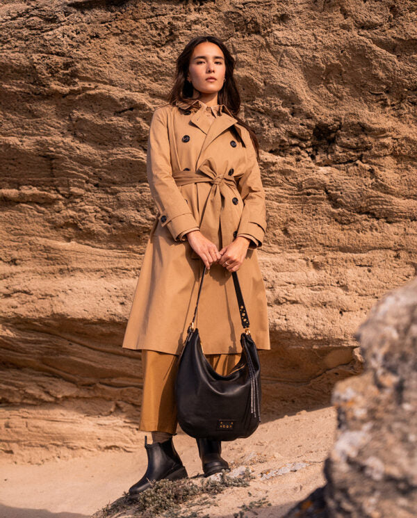 bolso-de-hombro-en-piel-negra