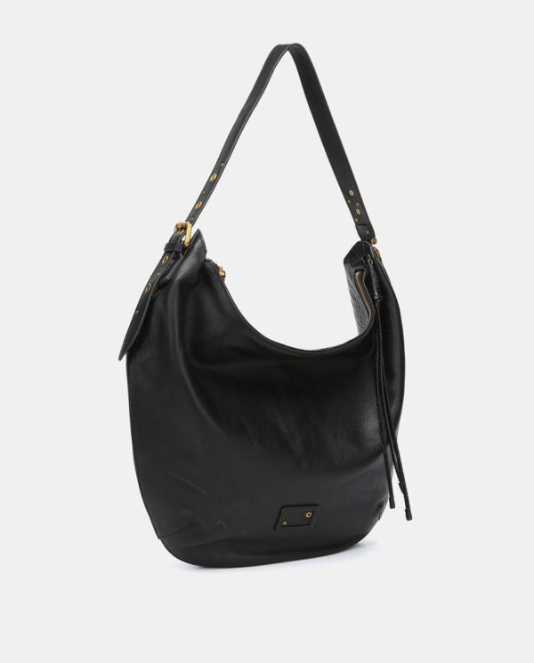 bolso-de-hombro-en-piel-negra