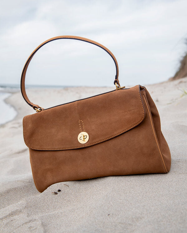 bolso-de-hombro-en-serraje-cognac