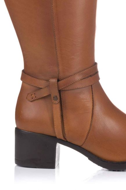 bota-color-cuero-tacon