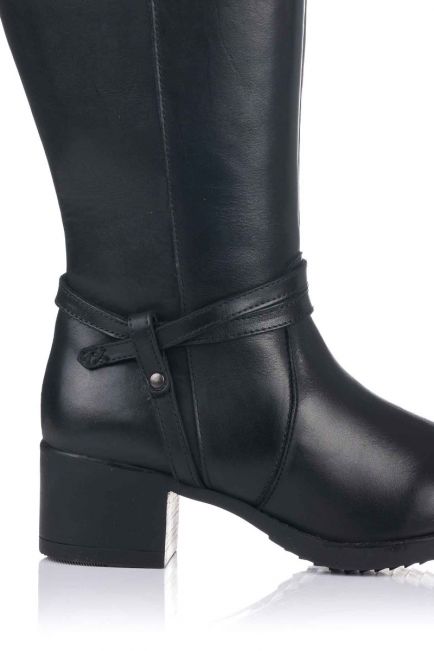 bota-color-negro-tacon