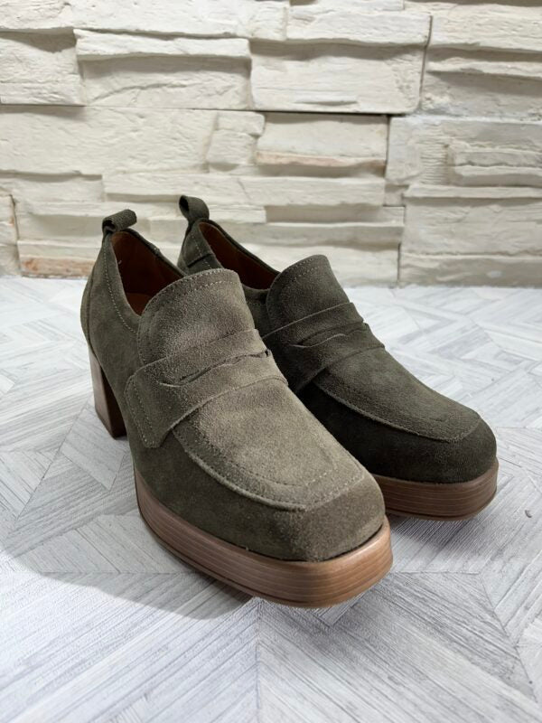 mocasin-verde-plataforma