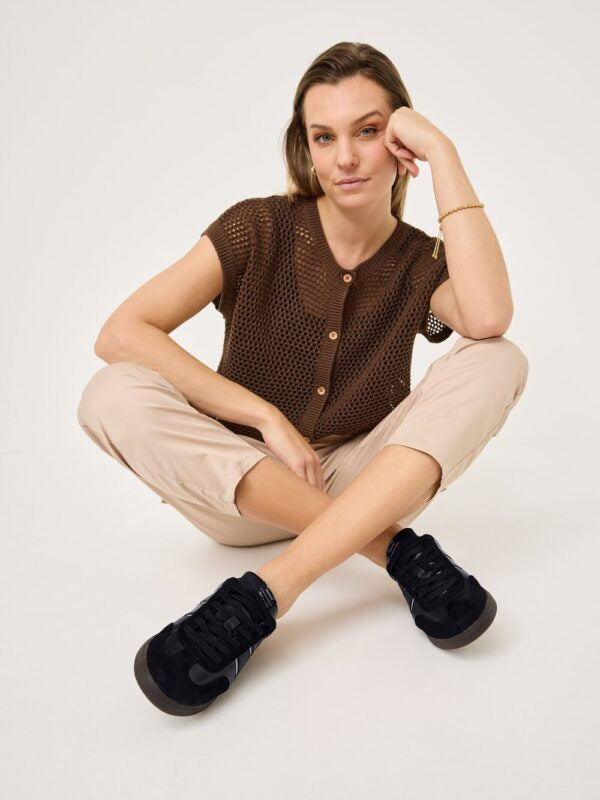 zapatillas-piel-negra