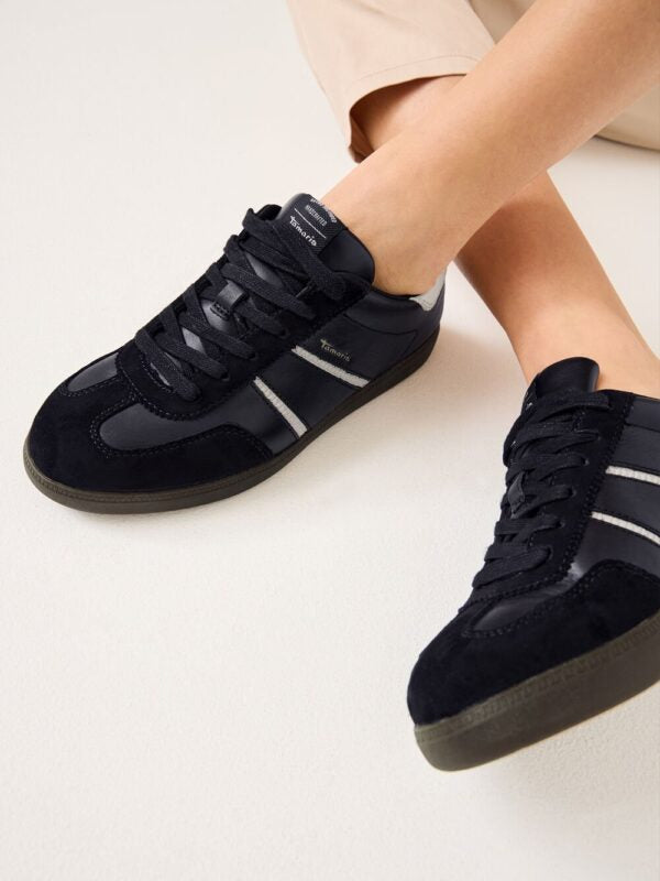 zapatillas-piel-negra