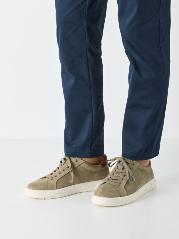 zapatilla-de-piel-verde