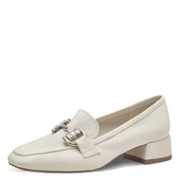 zapato-beig-tacon-medio