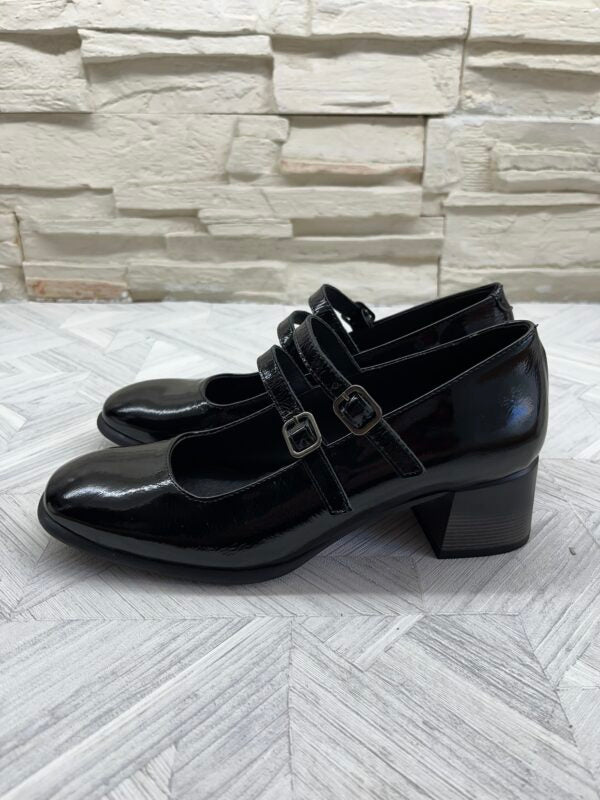 zapato-charol-negro