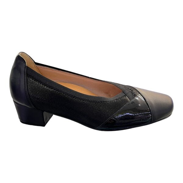 zapato-corte-salon-negro