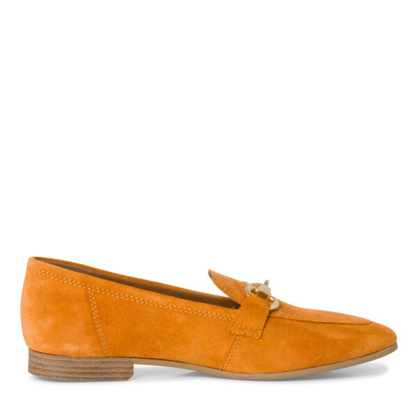 zapato-plano-en-ante-naranja