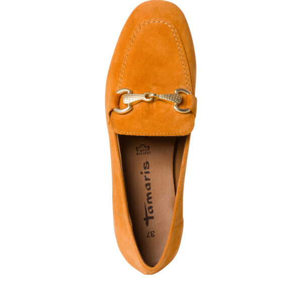 zapato-plano-en-ante-naranja