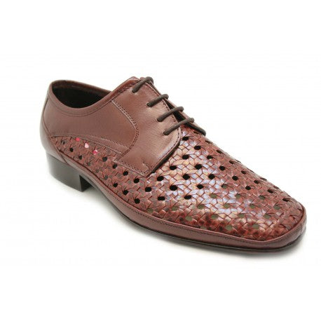 zapato-trenzado-marron