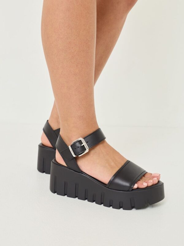 SANDALIA NEGRA BLOQUE