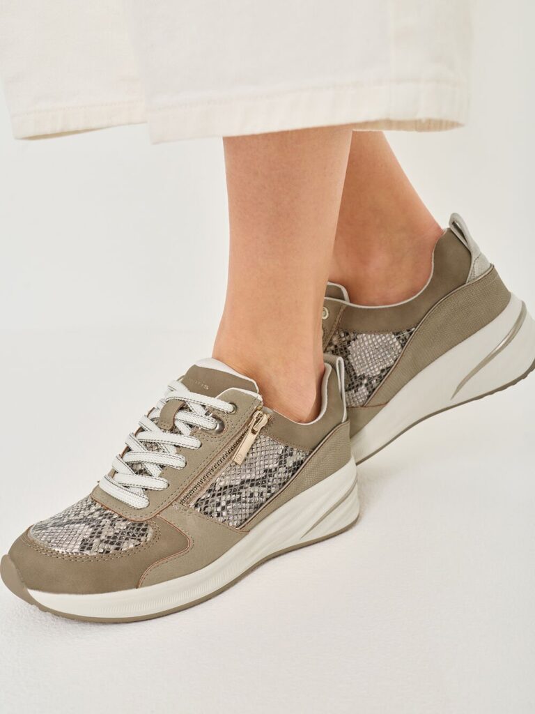 Zapatillas Deportivas BEIGE — foto 2