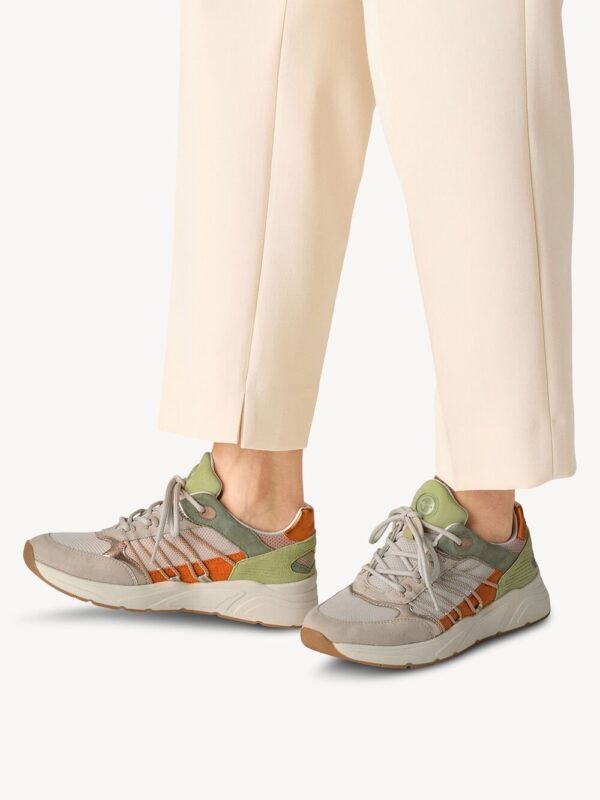 ZAPATILLA DEPORTIVA NARANJA