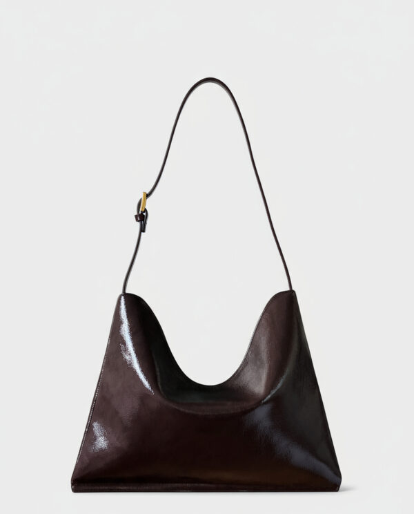 Bolso de hombro de charol chocolate