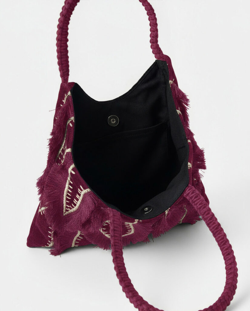 Bolso trapezoidal de terciopelo bordado burdeos — foto 4