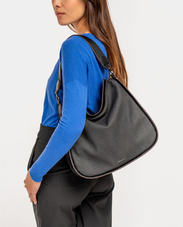 Bolso de hombro negro