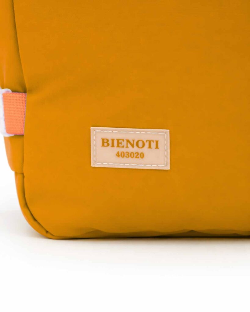 Mochila underseat mostaza — foto 8