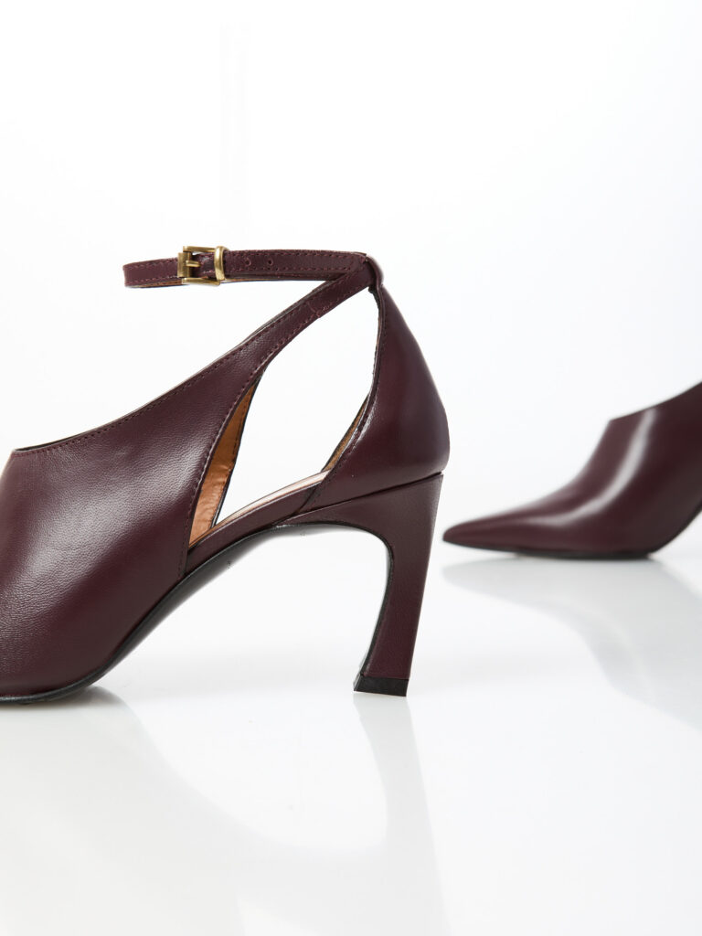 Zapato abotinado burdeos — foto 6