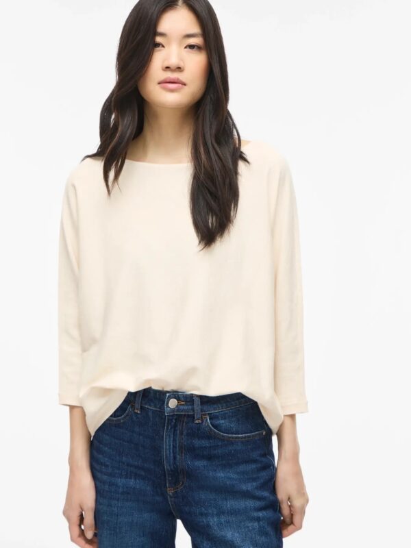 Top BEIG de punto cuello barco