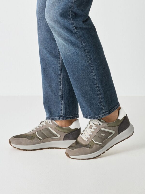 Zapatilla deportiva VERDE