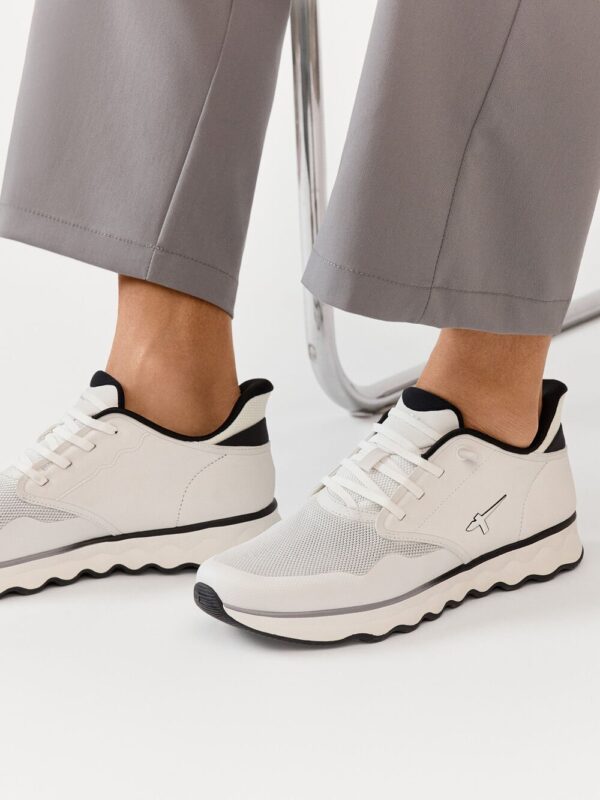 Zapatilla deportiva BLANCA